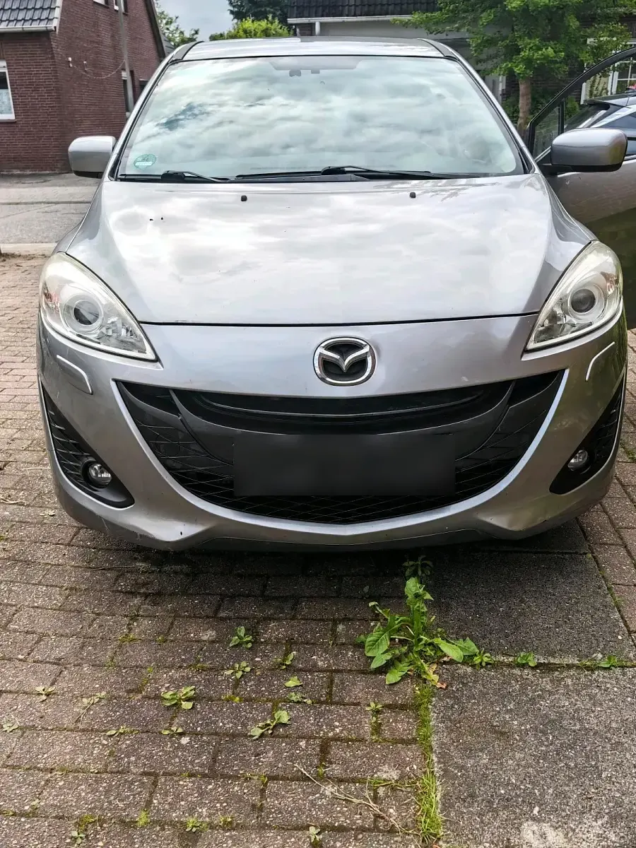 Gebraucht Mazda 5 116 PS (85 kW) 2011 Silber Van / Kleinbus