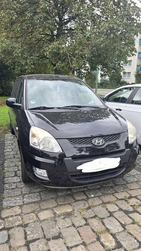 Schwarz Gebraucht 2009 Hyundai Matrix Classic Van / Kleinbus | 3.000 € - Bild 1/1