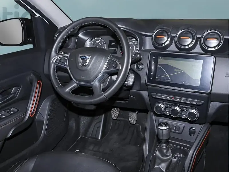 Gebraucht Dacia Duster Extreme 131 PS (96 kW) 2022 Weiß SUV