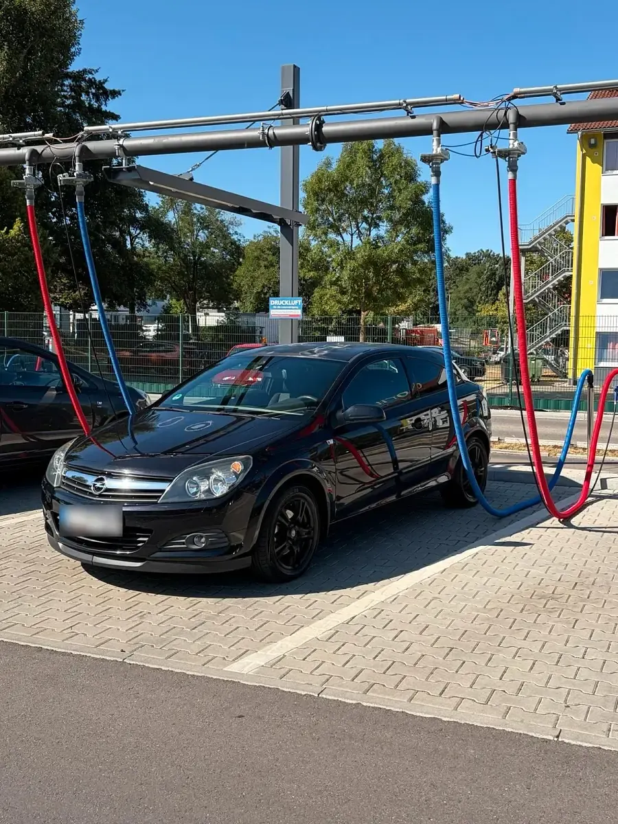 Gebraucht Opel Astra GTC 140 PS (102 kW) 2006 Schwarz Coupé
