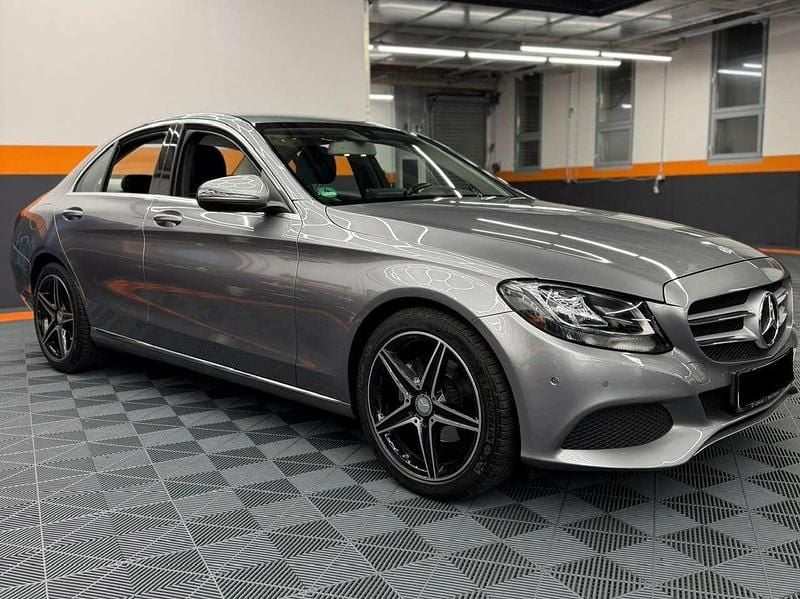 Gebraucht Mercedes C180 AMG 156 PS (114 kW) 2015 Silber Limousine