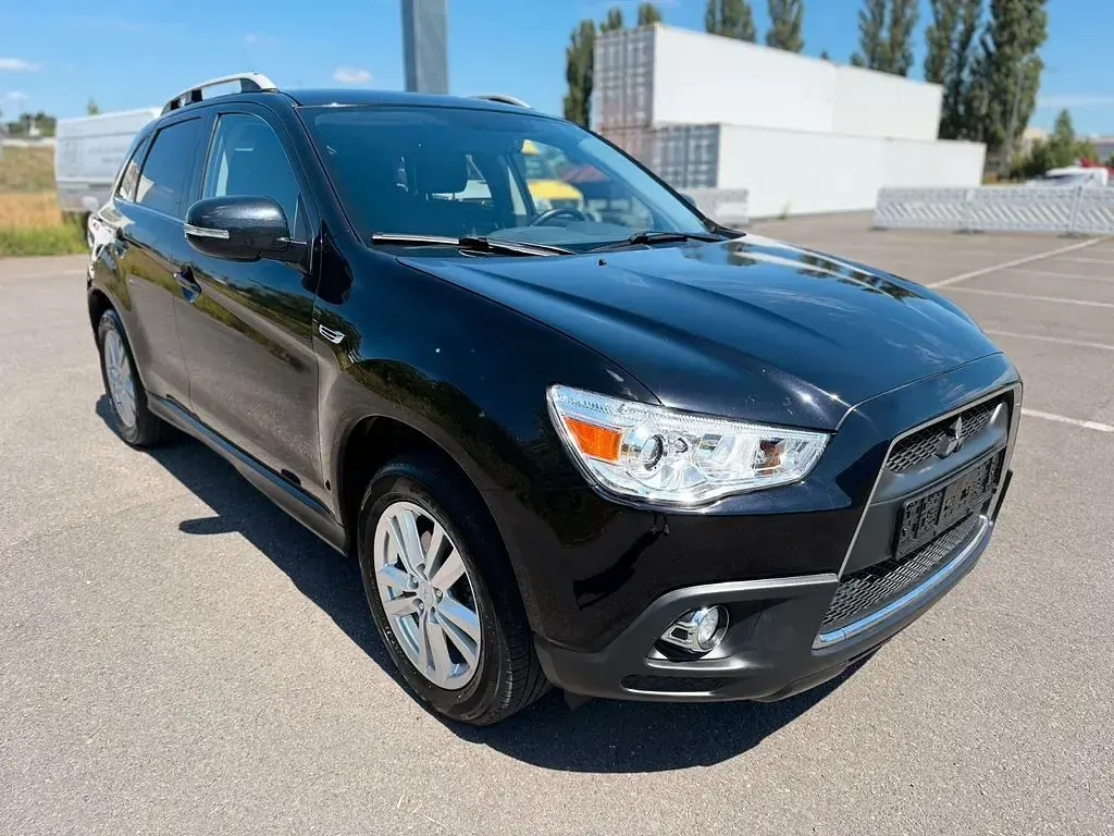 Gebraucht Mitsubishi ASX Edition 150 PS (110 kW) 2012 Schwarz SUV
