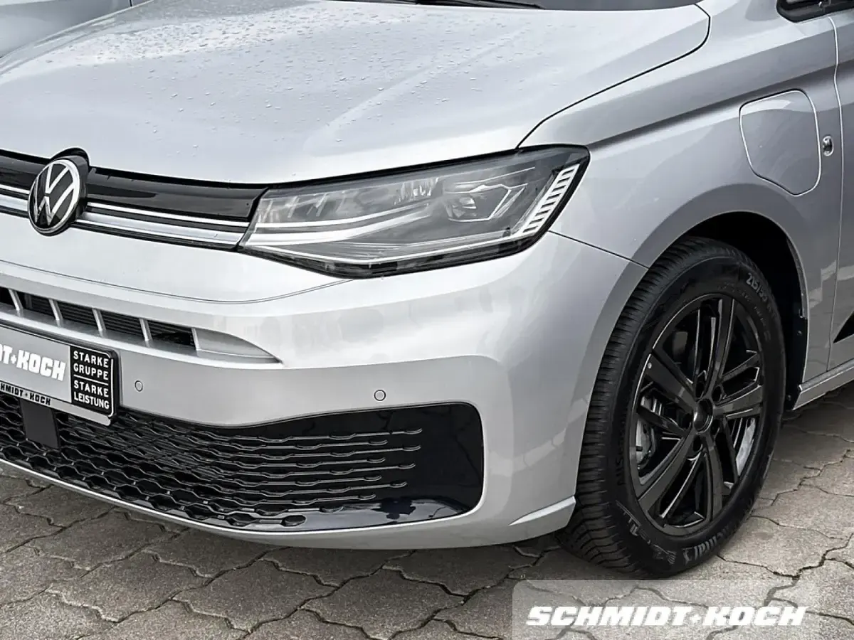 Gebraucht VW Caddy Maxi Edition 150 PS (110 kW) 2026 Reflexsilber (silber) Van / Kleinbus