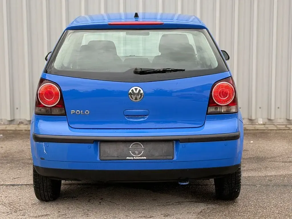 Gebraucht VW Polo 60 PS (44 kW) 2007 Blau Kleinwagen