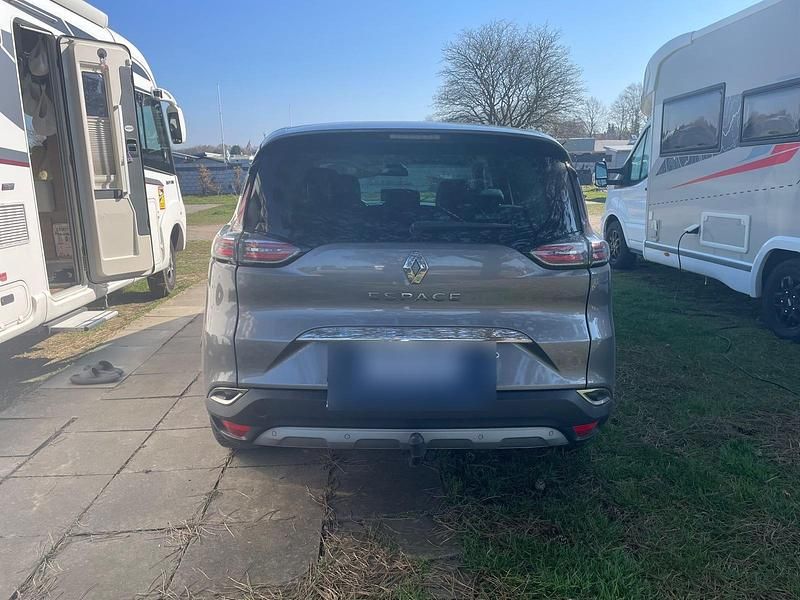 Gebraucht Renault Espace 160 PS (117 kW) 2017 Silber Van / Kleinbus