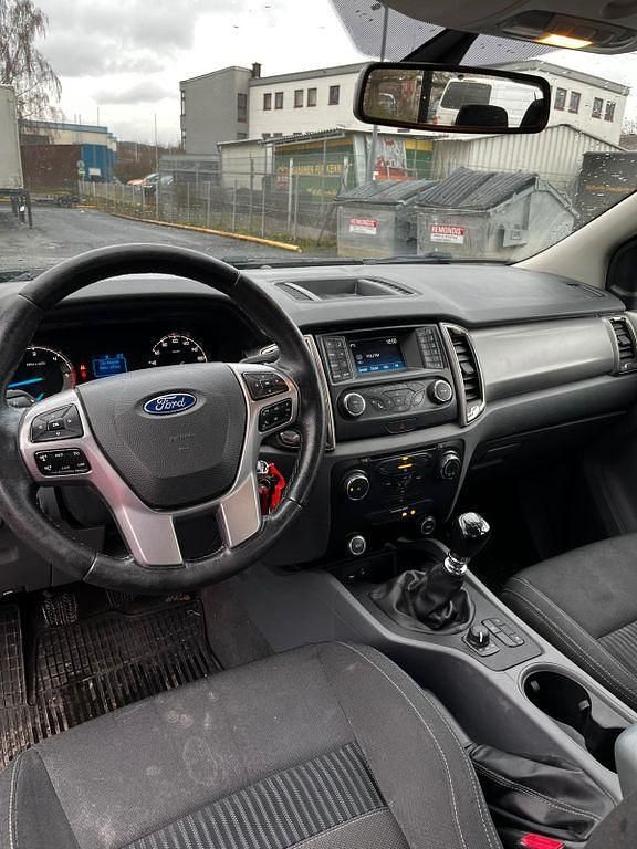 Używany Ford Ranger 160 KM (117 kW) 2019 Czarny Pickup