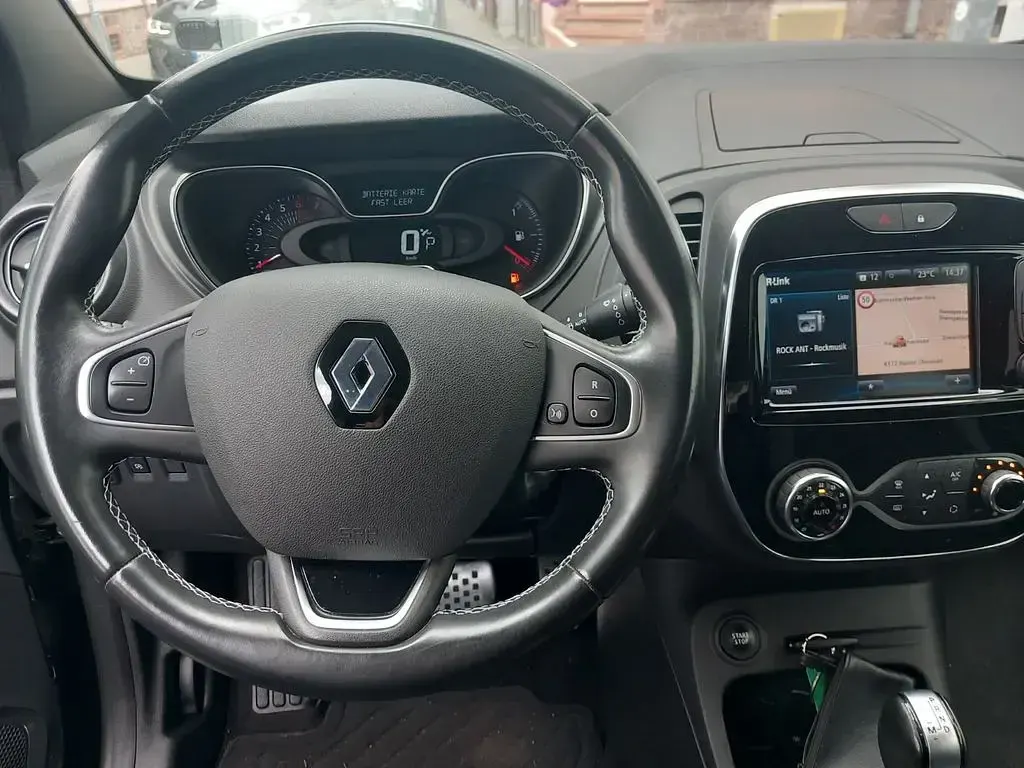 Gebraucht Renault Captur Bose Edition 118 PS (86 kW) 2018 Schwarz SUV