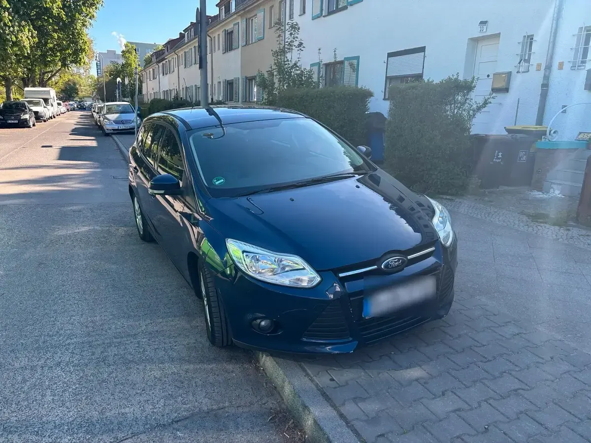 Brugt Ford Focus 136 HK (100 kW) 2012 Blå Stationcar