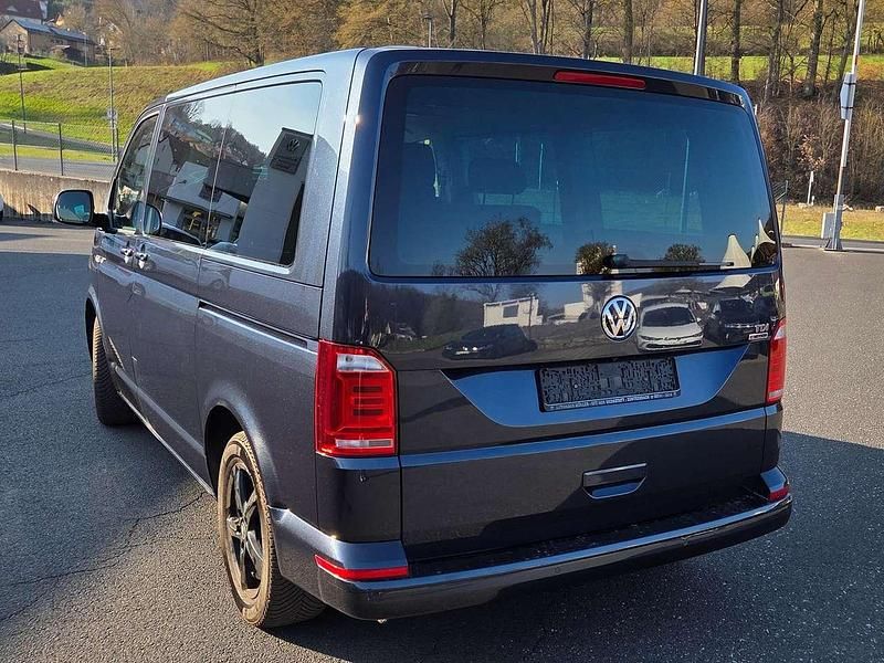 Gebraucht VW Transporter Edition 204 PS (150 kW) 2016 Blau Van