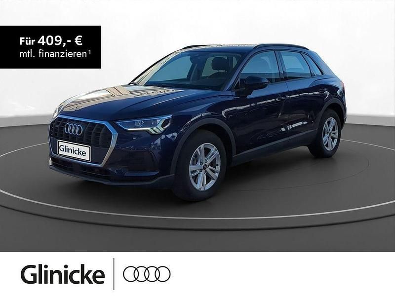 Gebraucht Audi Q3 Ambiente 190 PS (139 kW) 2022 Navarrablau metallic SUV