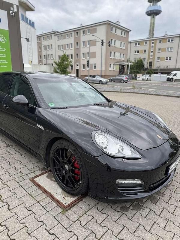 Gebraucht Porsche Panamera 400 PS (294 kW) 2010 Schwarz Kleinwagen