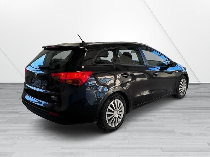 Gebraucht Kia Ceed 128 PS (94 kW) 2015 Schwarz Kleinwagen