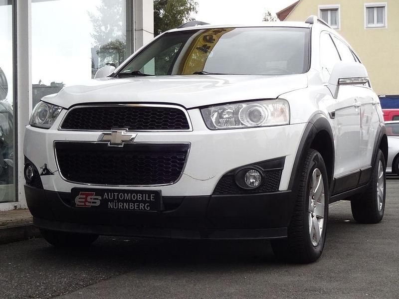 Weiß Gebraucht 2013 Chevrolet Captiva LT SUV | 7.500 € (Superpreis) - Bild 1/4