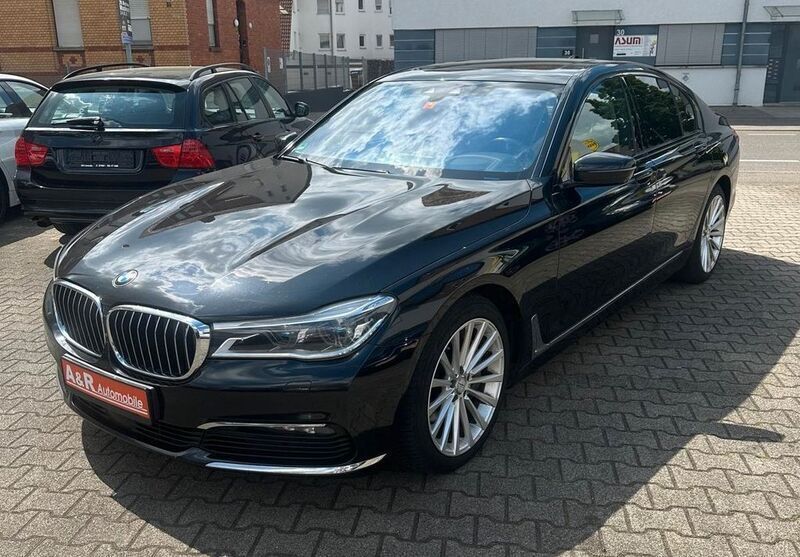 Schwarz Gebraucht 2017 BMW 750L Performance Limousine | 26.900 € (Fairer Preis) - Bild 1/4