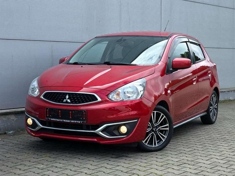 Rot Gebraucht 2018 Mitsubishi Space Star Edition Kleinwagen | 6.900 € (Guter Preis) - Bild 1/4