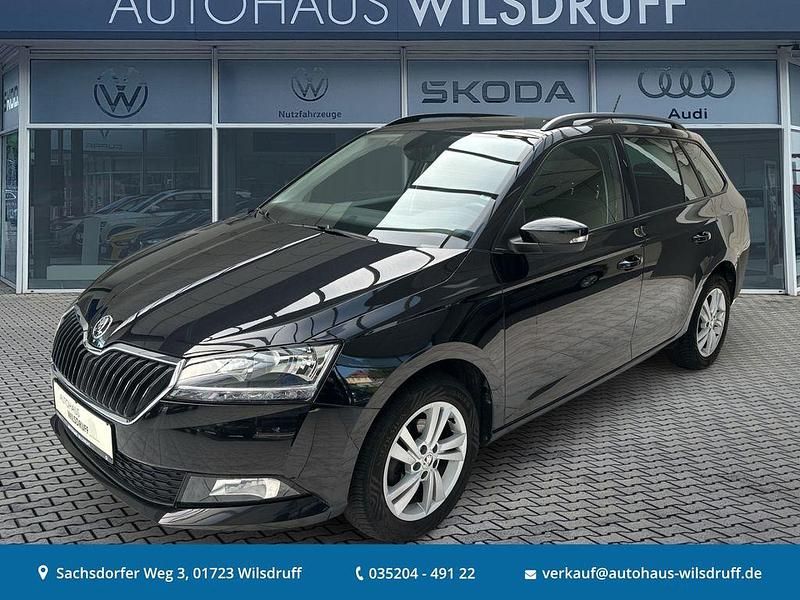 Schwarz Gebraucht 2023 Skoda Fabia Ambition Kombi | 16.590 € (Fairer Preis) - Bild 1/4