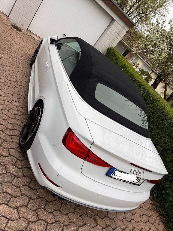 Gebraucht Audi A3 Cabriolet S-Line 180 PS (132 kW) 2014 Weiß Cabrio
