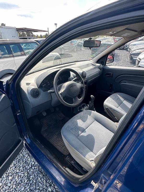 Second-hand Dacia Logan 75 CP (55 kW) 2009 Albastru Berlinǎ