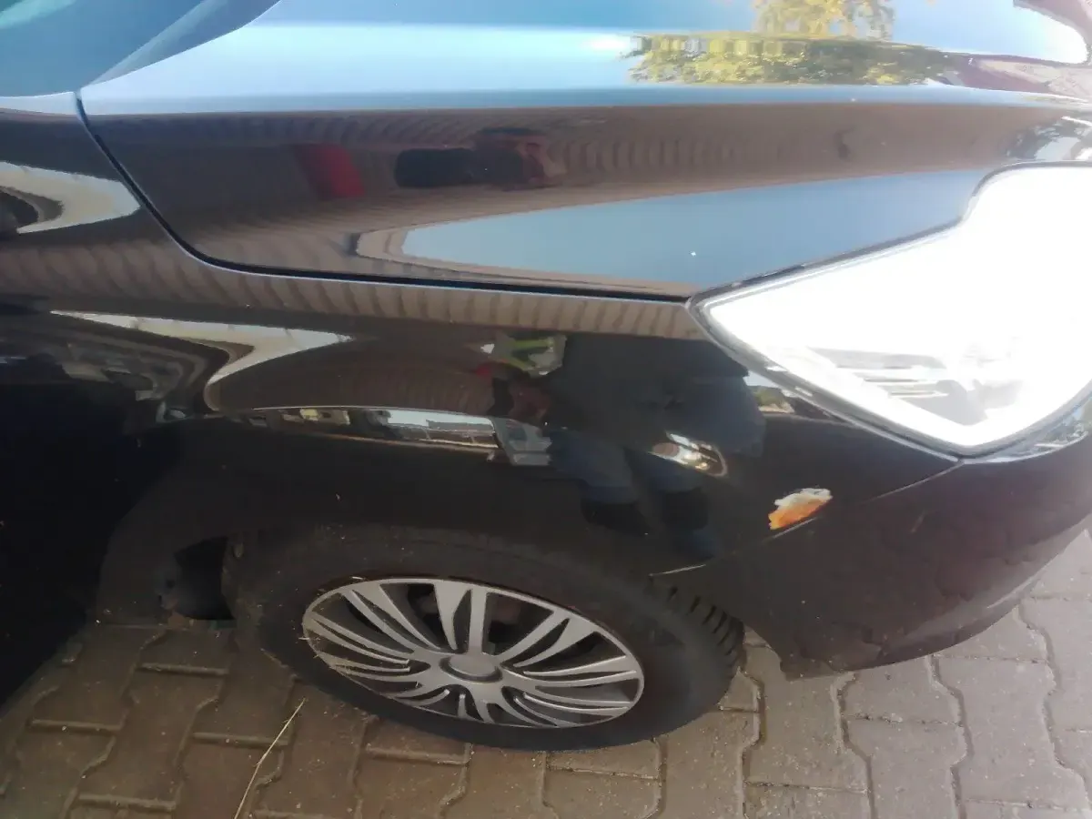 Gebraucht Ford Focus 101 PS (74 kW) 2010 Schwarz Kombi