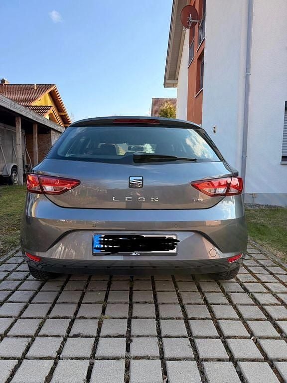 Gebraucht Seat Leon Reference 110 PS (80 kW) 2014 Grau Limousine