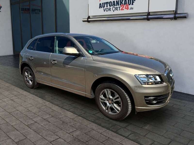 Beige Gebraucht 2011 Audi Q5 Comfort SUV | 9.980 € (Superpreis) - Bild 1/4