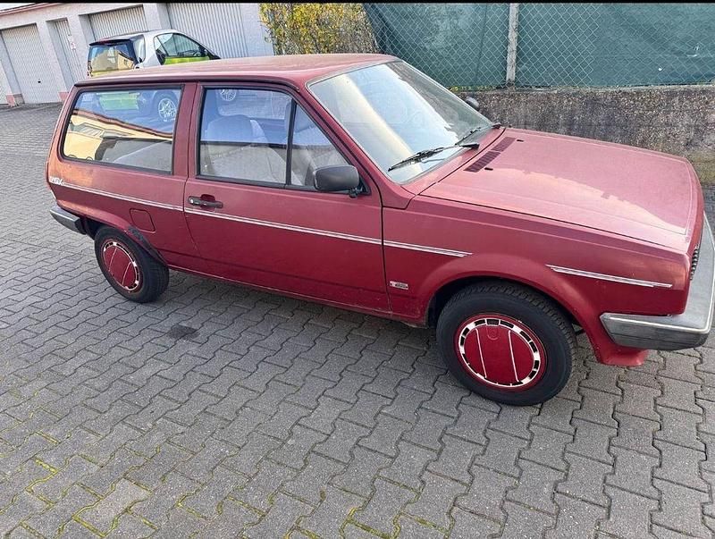 Rot Gebraucht 1987 VW Polo Kleinwagen | 1.999 € - Bild 1/4