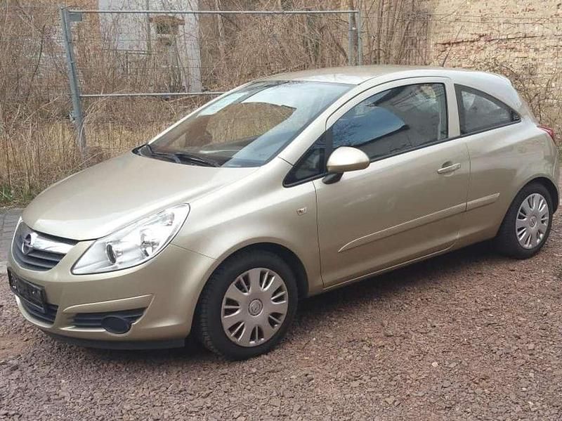 Beige Gebraucht 2007 Opel Corsa Edition Limousine | 2.400 € (Fairer Preis) - Bild 1/4
