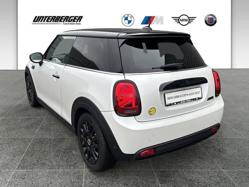 Gebraucht Mini Cooper SE 135 kW (184 PS) 2023 Weiß Kleinwagen