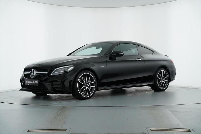 Schwarz Gebraucht 2021 Mercedes C43 AMG AMG Coupé | 51.889 € (Fairer Preis) - Bild 1/4