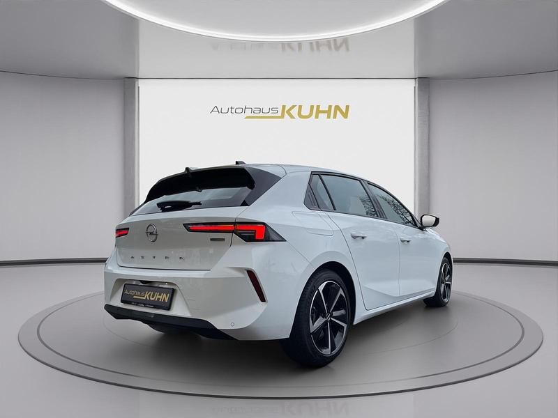 Gebraucht Opel Astra Edition 150 PS (110 kW) 2022 Jade weiss/arktis weiss jade weiss/arktis weiss Limousine