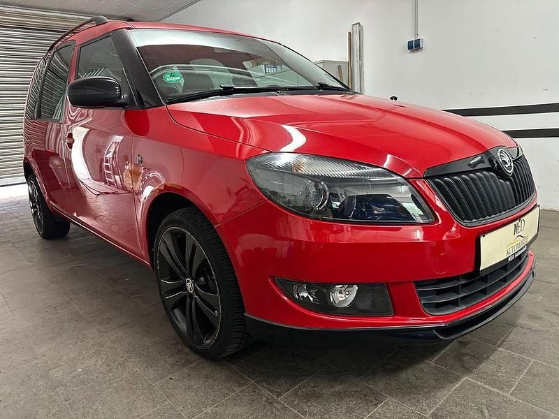 Rot Gebraucht 2014 Skoda Roomster Noire Kombi | 8.600 € (Etwas zu teuer) - Bild 1/4