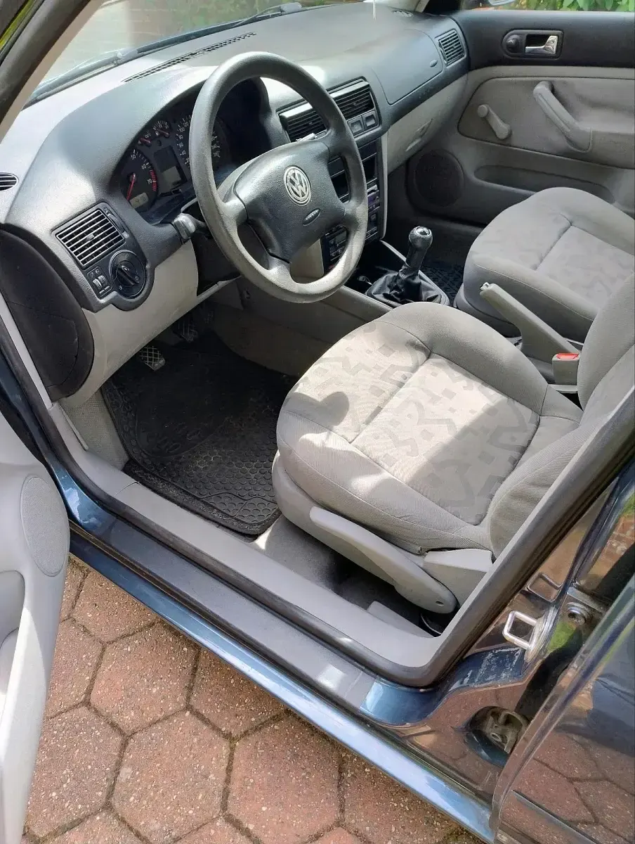 Gebraucht VW Golf III 101 PS (74 kW) 1999 Blau Limousine