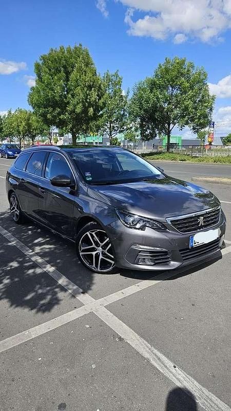 Gebraucht 2017 Peugeot 308 Allure Kombi | 12.600 € (Etwas zu teuer) - Bild 1/4