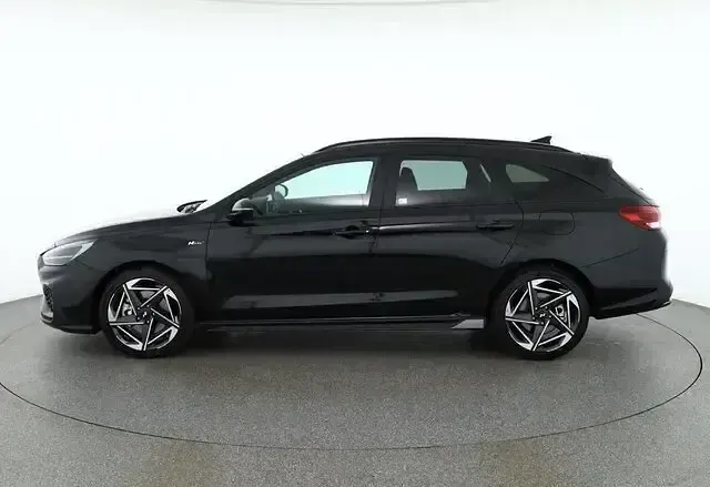 Neu Hyundai i30 N Line 140 PS (102 kW) 2025 Ecotronicgraumet. Kombi