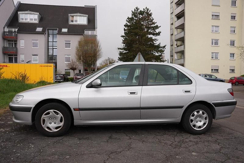 Gebraucht Peugeot 406 110 PS (80 kW) 1999 Silber Limousine