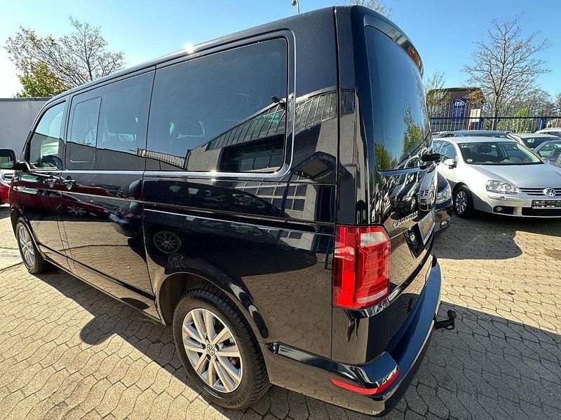Gebraucht VW Caravelle Comfortline 204 PS (150 kW) 2017 Schwarz Van