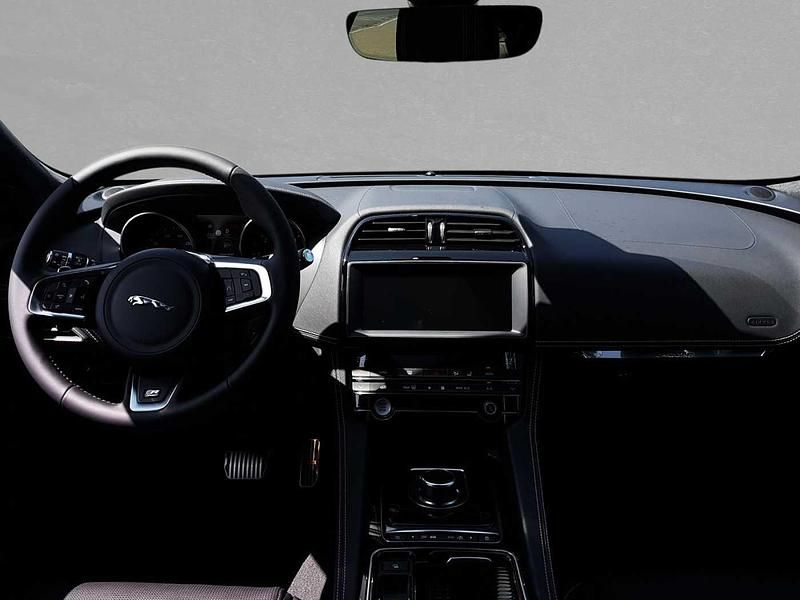 Gebraucht Jaguar F-Pace R-Sport 181 PS (133 kW) 2020 Schwarz SUV
