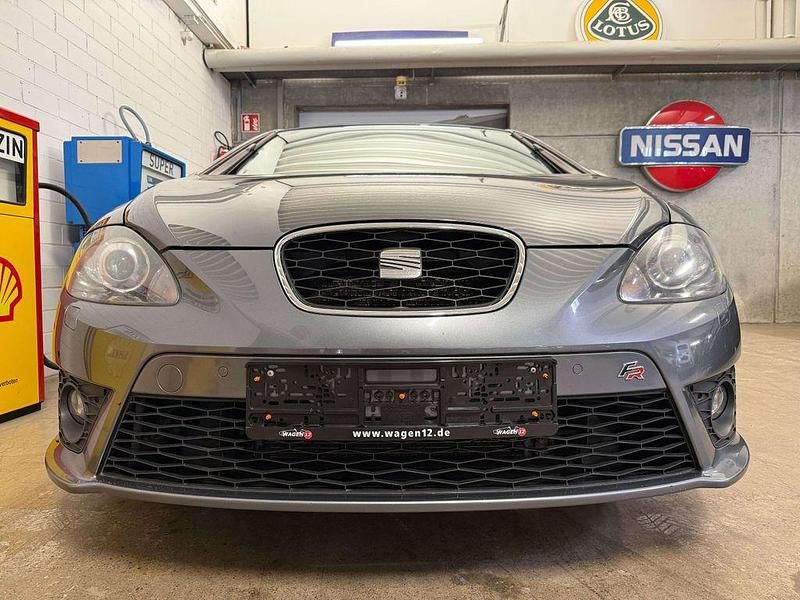 Gebraucht Seat Leon FR 190 PS (139 kW) 2012 Grau Limousine