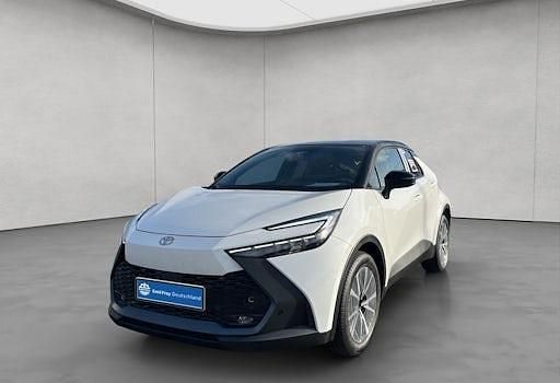 Neu Toyota C-HR 223 PS (164 kW) 2025 Weiß SUV