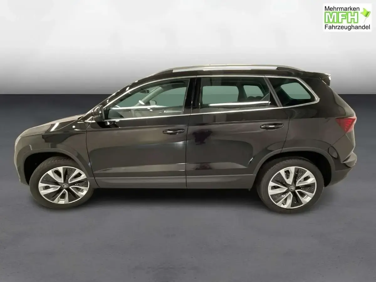 Neu Skoda Karoq Selection 150 PS (110 kW) 2026 Wählbar SUV