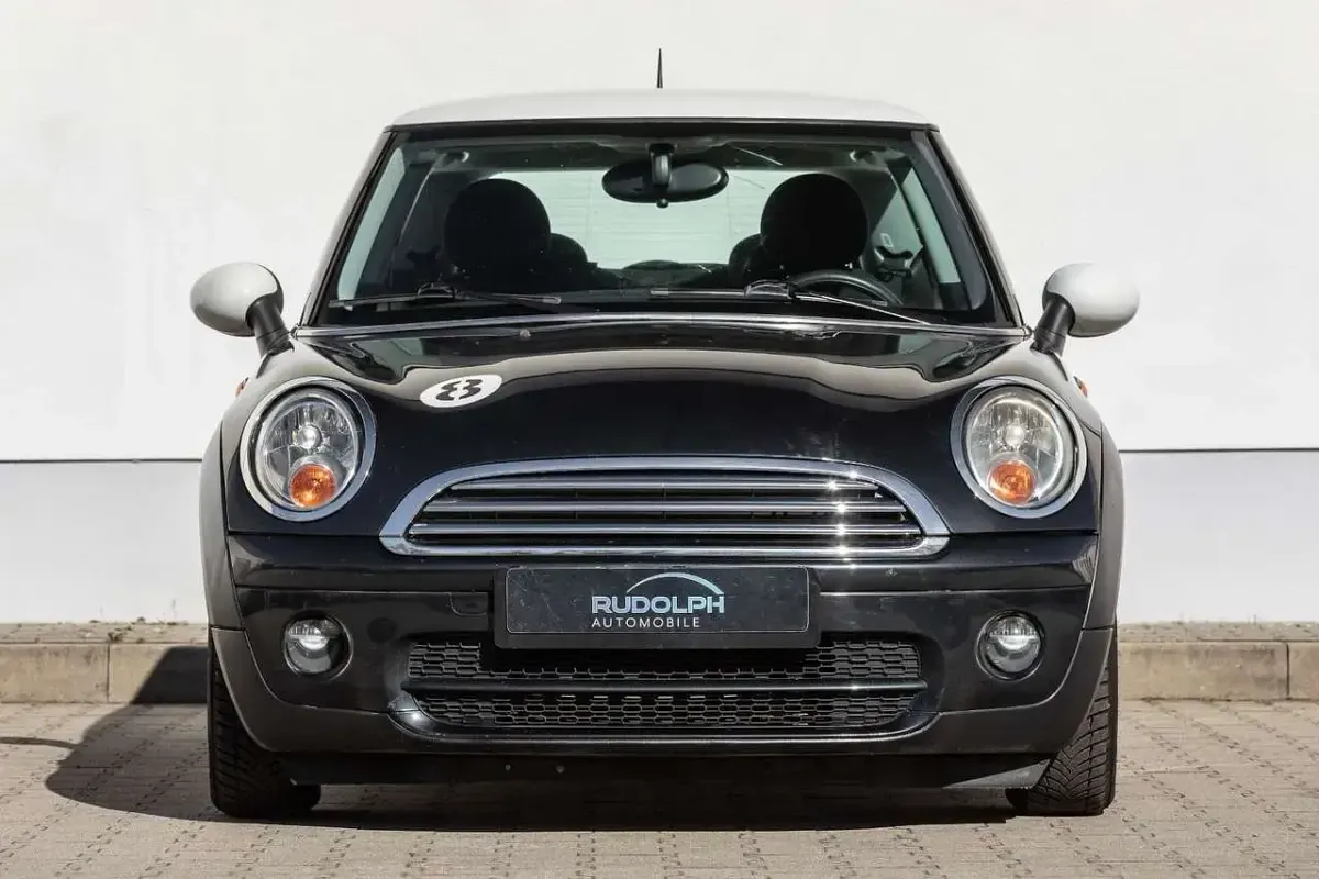 Gebraucht Mini Cooper D 109 PS (80 kW) 2008 Astro black metallic Kleinwagen