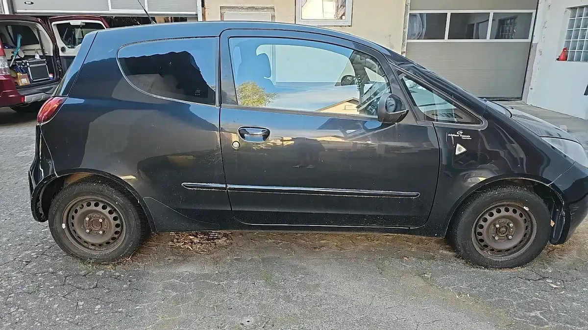 Gebraucht Mitsubishi Colt Edition 95 PS (69 kW) 2008 Schwarz Kleinwagen