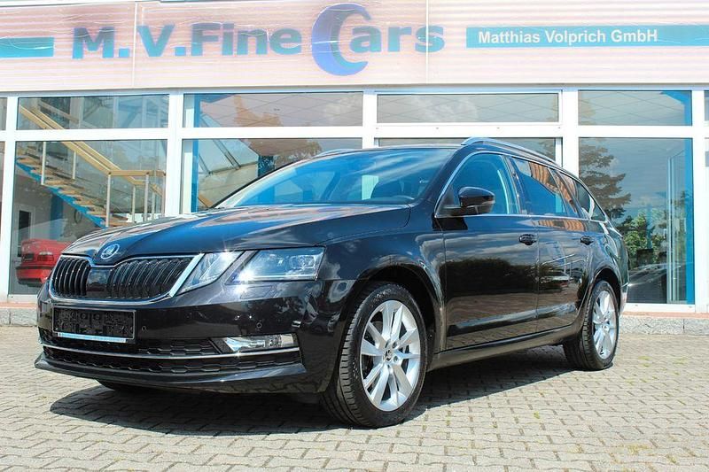 Schwarz Gebraucht 2019 Skoda Octavia Style Kombi | 17.400 € (Fairer Preis) - Bild 1/4
