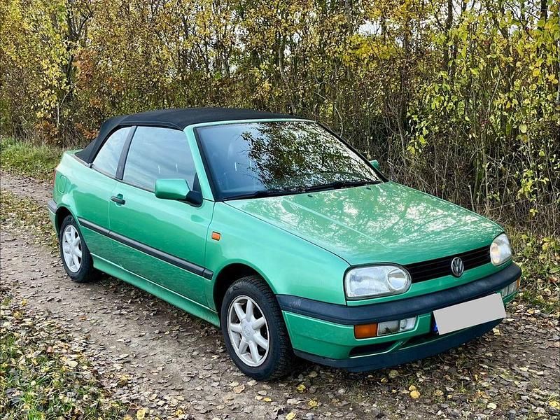 Gebraucht VW Golf Cabriolet 90 PS (66 kW) 1995 Grün Cabrio