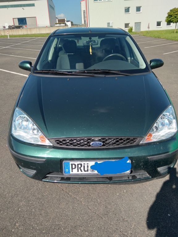 Gebraucht Ford Focus 101 PS (74 kW) 2003 Grün Limousine