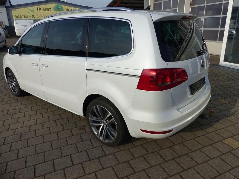 Gebraucht VW Sharan Highline 177 PS (130 kW) 2014 Weiß Van / Kleinbus