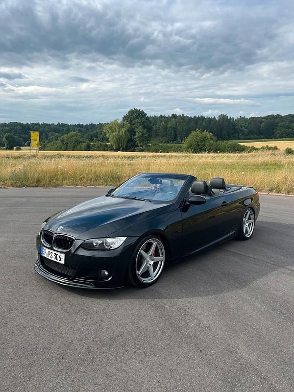 Schwarz Gebraucht 2009 BMW 335 Cabriolet M Performance Cabrio | 20.000 € (Etwas zu teuer) - Bild 1/4