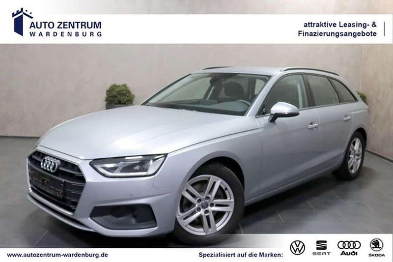 Florettsilber metallic Gebraucht 2022 Audi A4 Comfort Kombi | 23.450 € (Superpreis) - Bild 1/2
