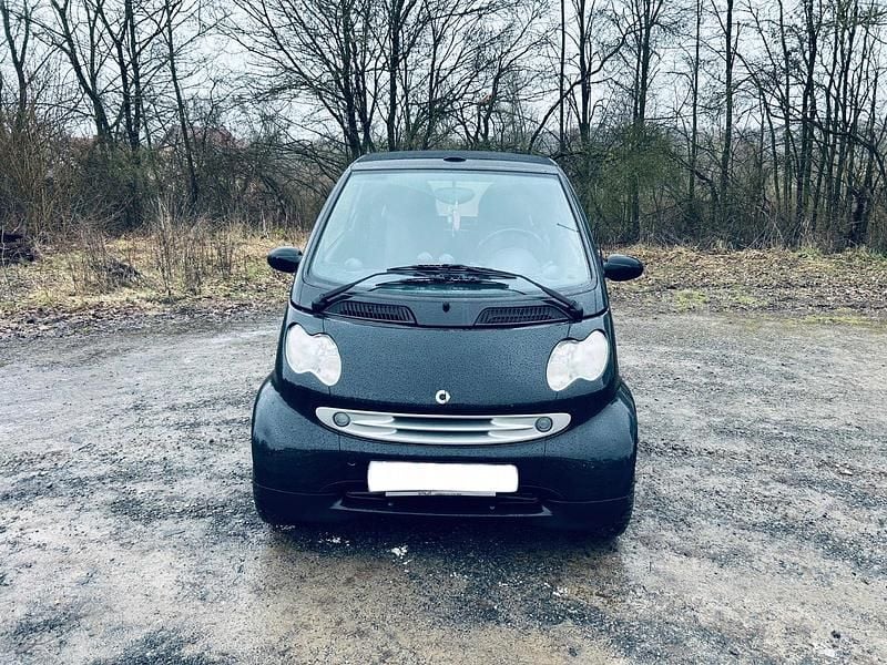 Gebraucht Smart ForTwo Cabrio 61 PS (44 kW) 2002 Schwarz Cabrio