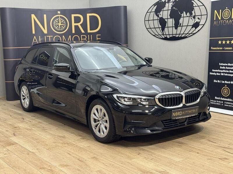 Gebraucht BMW 330e Advantage 252 PS (185 kW) 2020 Schwarz Kombi